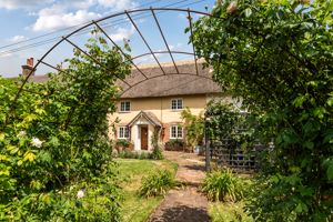 Photo 30- click for photo gallery